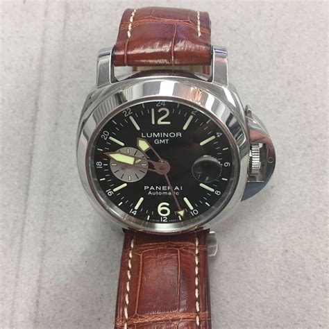 panerai watch service.